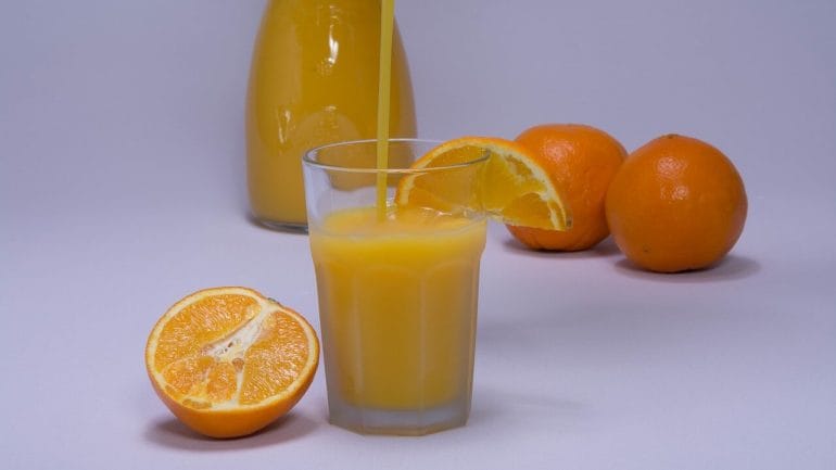 Pripravte si domáci pomarančový sirup