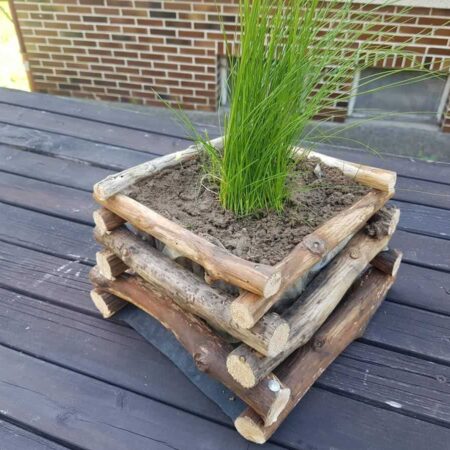 ako si vyrobiť kvetináč zo zvyškov