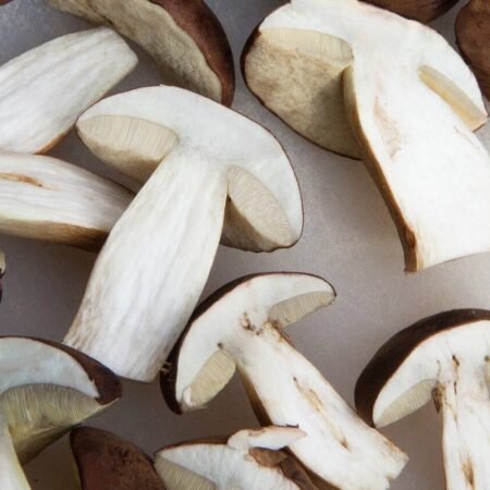 Ako sa robí sterilizovaný hríbový šalát