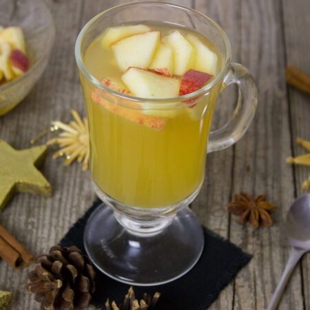 horúce jablkové nápoje