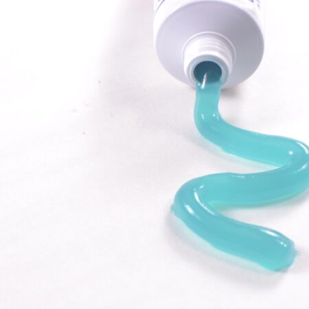 Neuveriteľné spôsoby použitia zubnej pasty