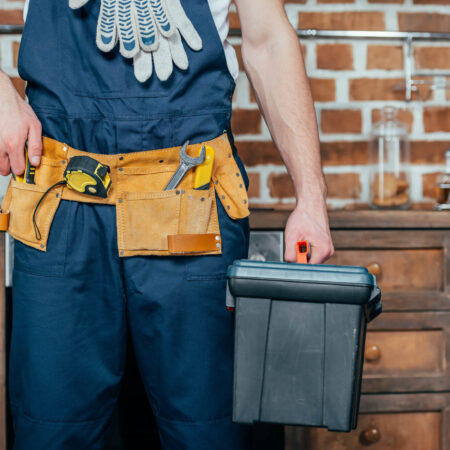 Domáce opravy, ktoré prenechajte profesionálom